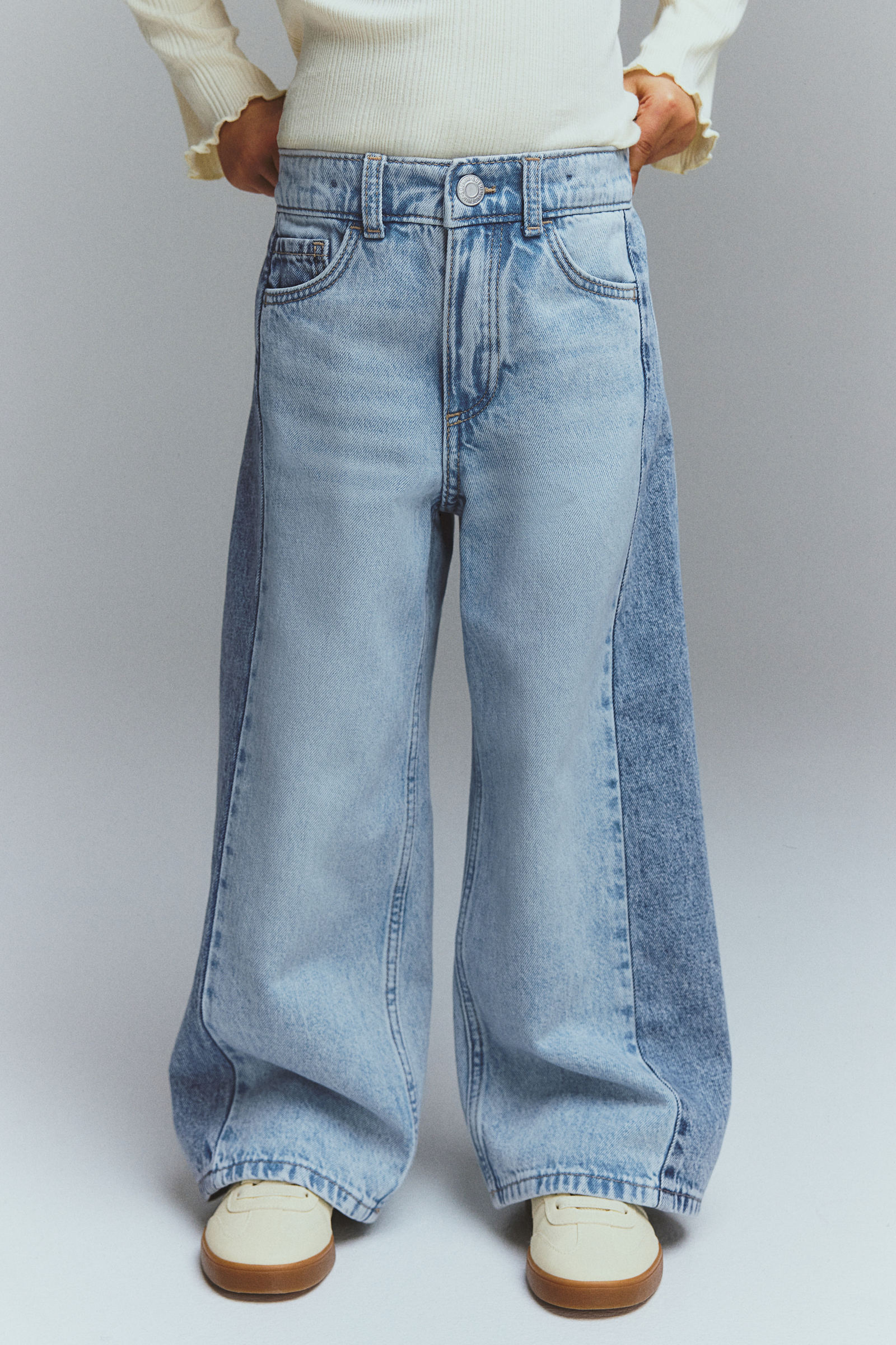 Wide leg jeans | FastStore PDP